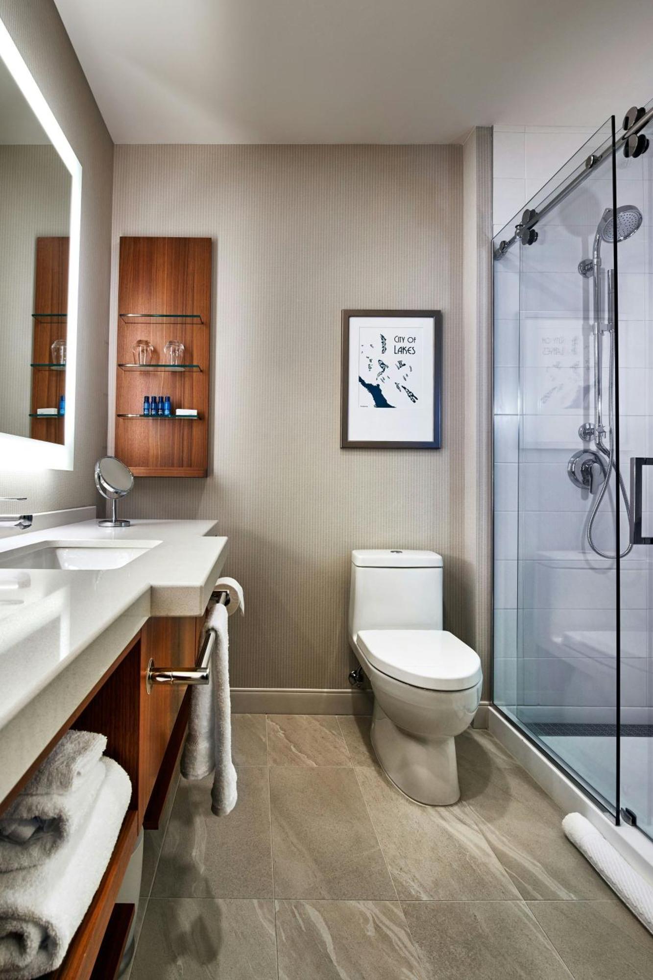Delta Hotels By Marriott Dartmouth Eksteriør billede